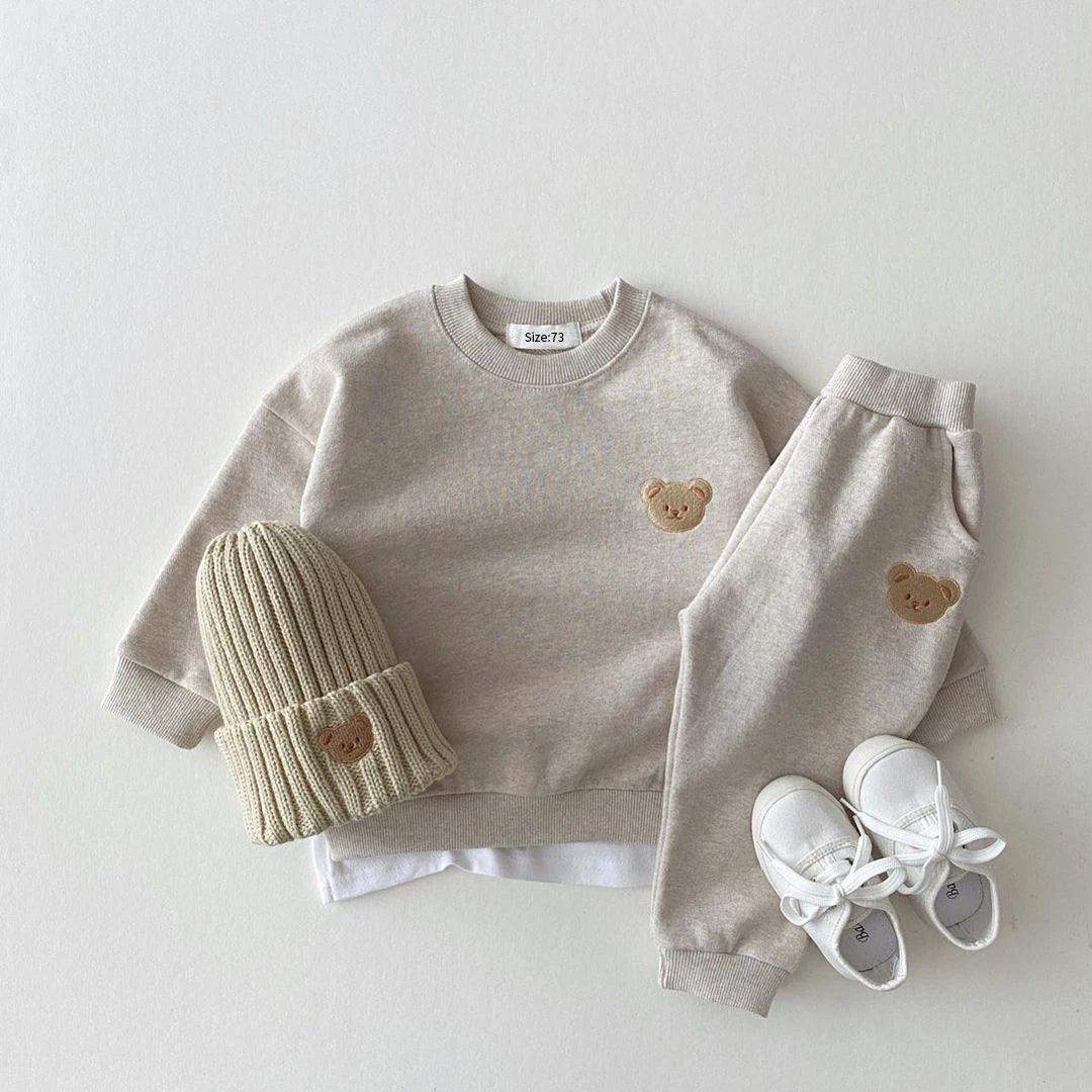 Bear Print Sweatshirt & Pants Set